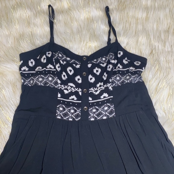 Express - Black & White Spring Dress Size XS - Picture 2 of 7